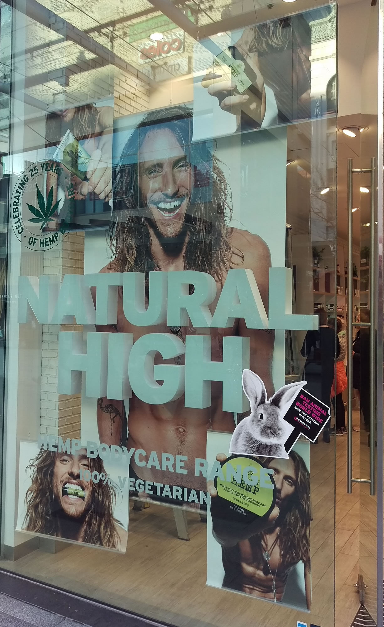 The Body Shop - Hemp Window with Lettering